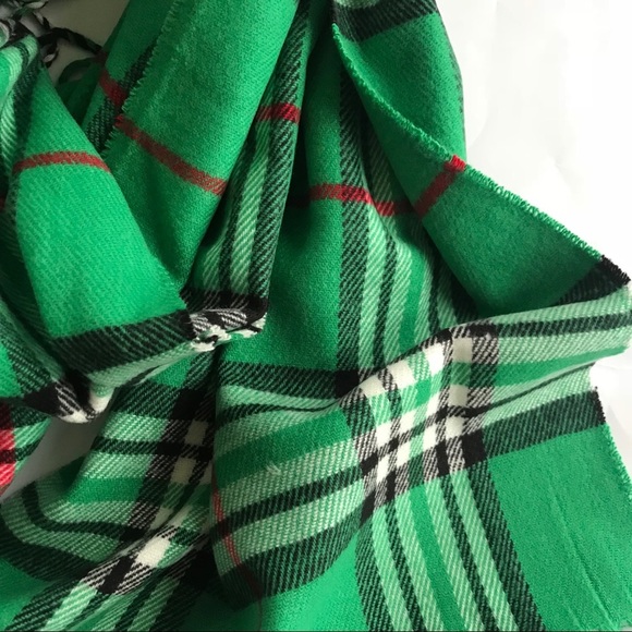 Cashmere Scarf Green - Picture 7 of 8